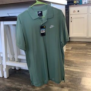 Men’s Nike polo